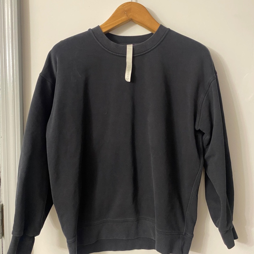 lululemon athletica Men's Dark Gray Crewneck Sweater